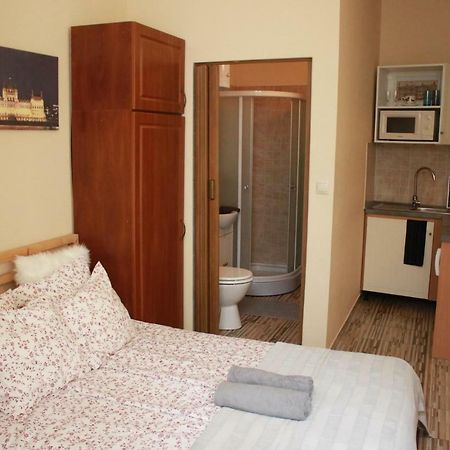 בודפשט Budget Apartment מראה חיצוני תמונה